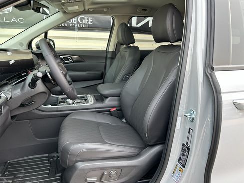 New 2027 Kia Carnival SX w/ Dark Edition Package FWD image 11
