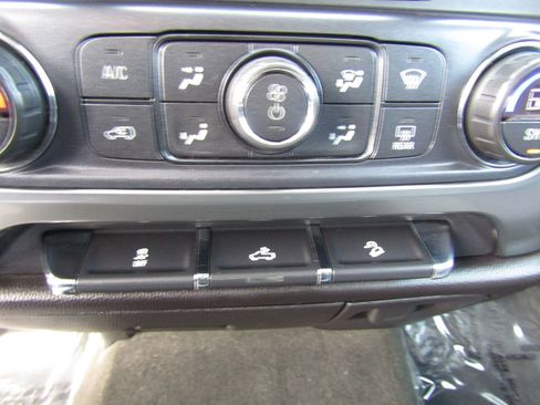 Used 2016 Chevrolet Silverado 1500 LT w/ All Star Edition image 29