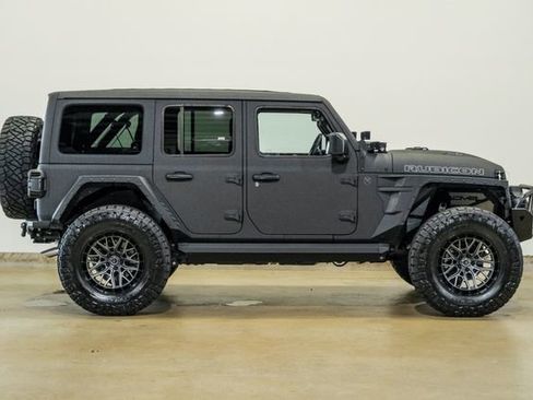 Used 2025 Jeep Wrangler Unlimited Rubicon 392 image 7