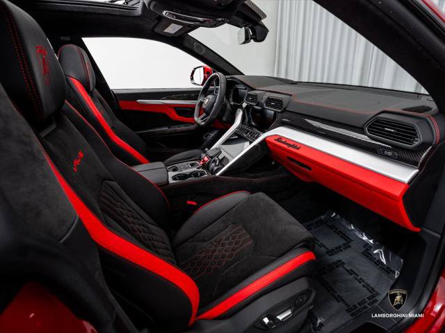 Used 2024 Lamborghini Urus S AWD/4WD image 41