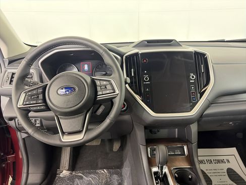 Used 2025 Subaru Ascent Touring w/ Popular Package #2 image 3