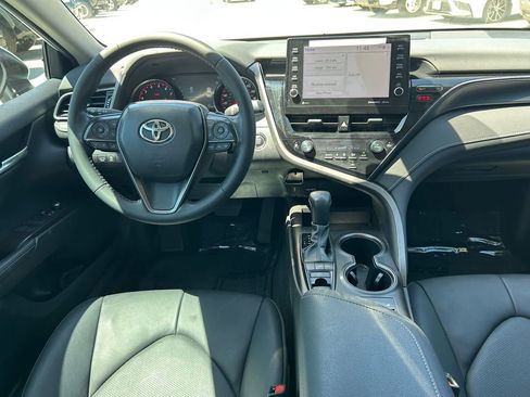 Used 2024 Toyota Camry XSE FWD image 15