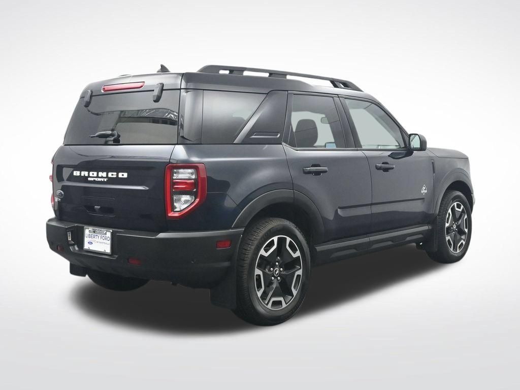 Certified 2022 Ford Bronco Sport Outer Banks w/ Tech Package AWD/4WD image 6