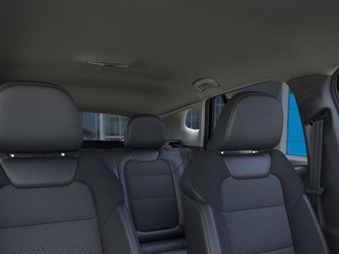 New 2026 Chevrolet Trax LT w/ Driver Confidence Package FWD image 24