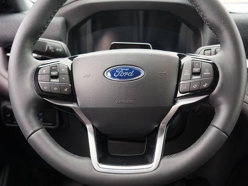 New 2026 Ford Explorer Platinum w/ LUX Leather Package image 21