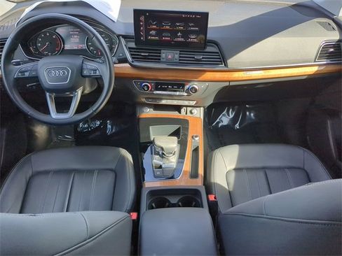 Used 2023 Audi Q5 2.0T Premium w/ Convenience Package image 13