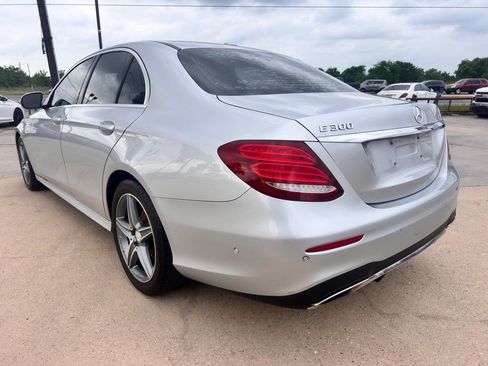 Used 2017 Mercedes-Benz E 300 image 9
