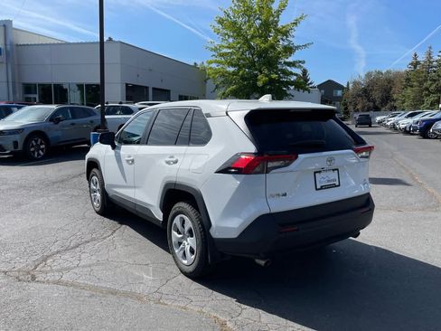 Used 2025 Toyota RAV4 LE AWD/4WD image 3