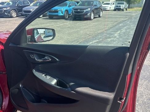 Used 2020 Chevrolet Malibu LT image 20