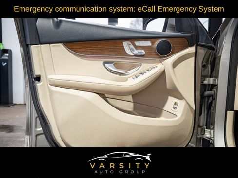 Used 2021 Mercedes-Benz GLC 300 GLC 300 image 24