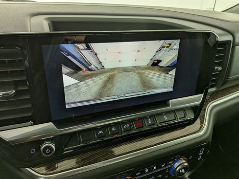 New 2026 GMC Sierra 1500 Elevation image 23