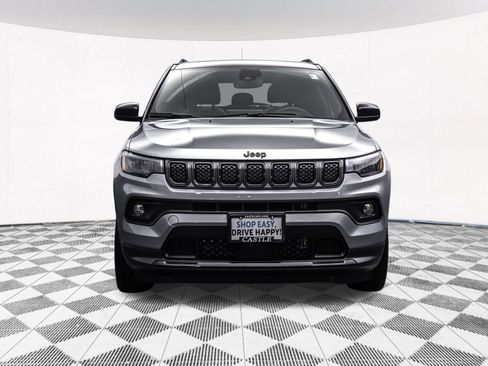 Used 2023 Jeep Compass Latitude w/ Sun and Sound Group AWD/4WD image 14