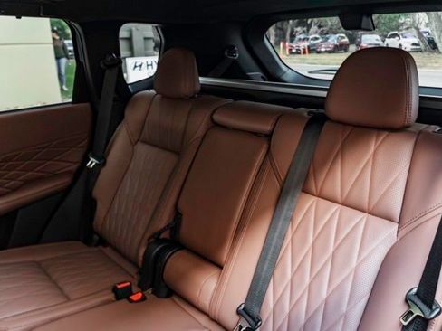 Used 2025 Mitsubishi Outlander SEL image 21