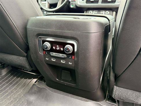 Used 2021 GMC Yukon AT4 w/ AT4 Premium Package image 23