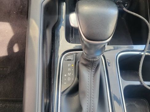 Used 2025 Kia Telluride S FWD image 6