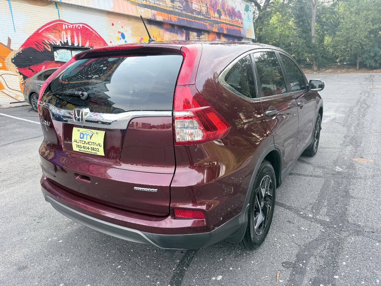Used 2016 Honda CR-V SE image 6