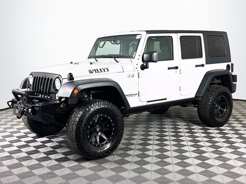 Used 2017 Jeep Wrangler Unlimited Sport image 4
