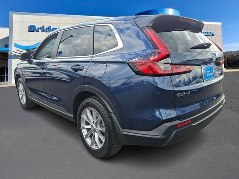 Used 2023 Honda CR-V EX image 4