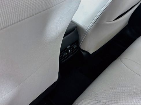Used 2023 Toyota Corolla Cross L AWD/4WD image 21