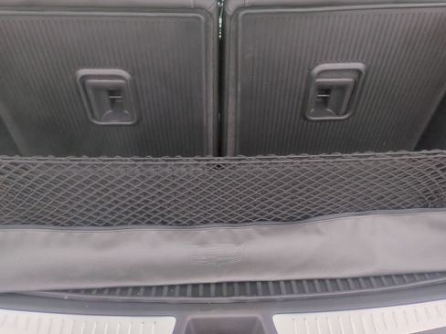 Used 2024 Cadillac XT6 Premium Luxury image 38