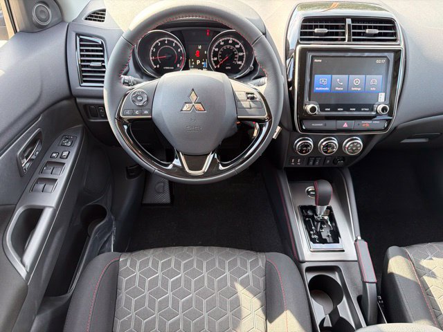New 2027 Mitsubishi Outlander Sport LE AWD/4WD image 16