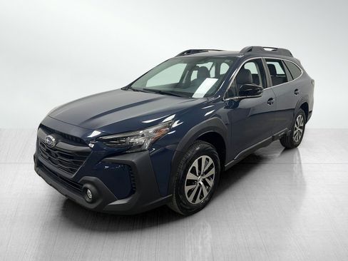 Certified 2023 Subaru Outback Premium image 2