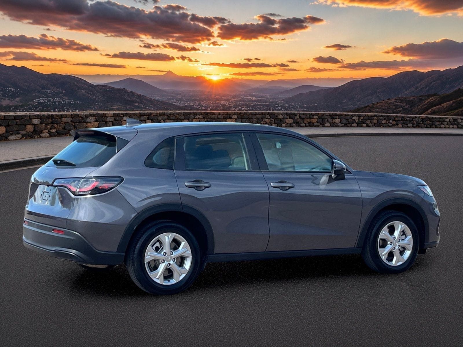 Used 2025 Honda HR-V LX image 5