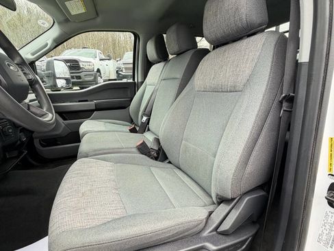 Used 2024 Ford F350 XLT image 30