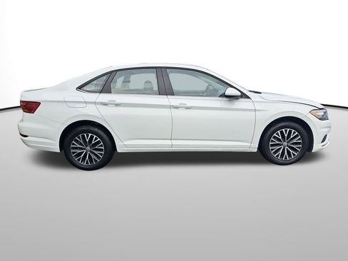 Used 2019 Volkswagen Jetta SE image 7