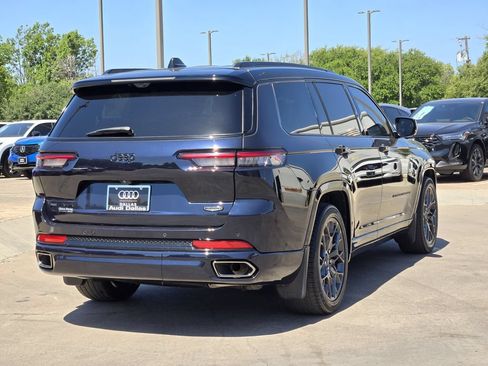 Used 2023 Jeep Grand Cherokee L Summit AWD/4WD image 8