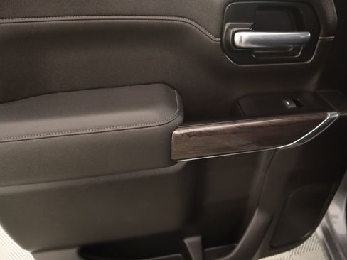 Used 2022 Chevrolet Silverado 1500 LTZ image 15