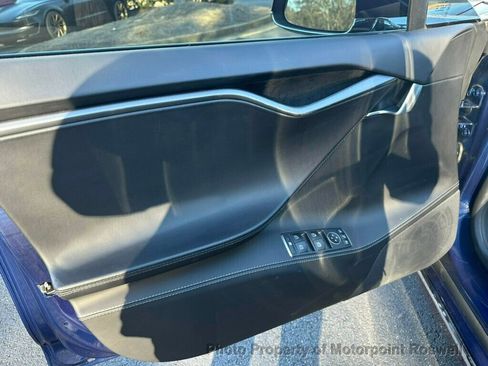 Used 2018 Tesla Model S 75D image 10