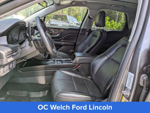 Certified 2021 Lincoln Corsair FWD w/ Premium Package image 12
