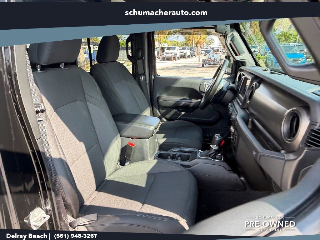 Used 2020 Jeep Gladiator Sport w/ Quick Order Package 24S AWD/4WD image 17