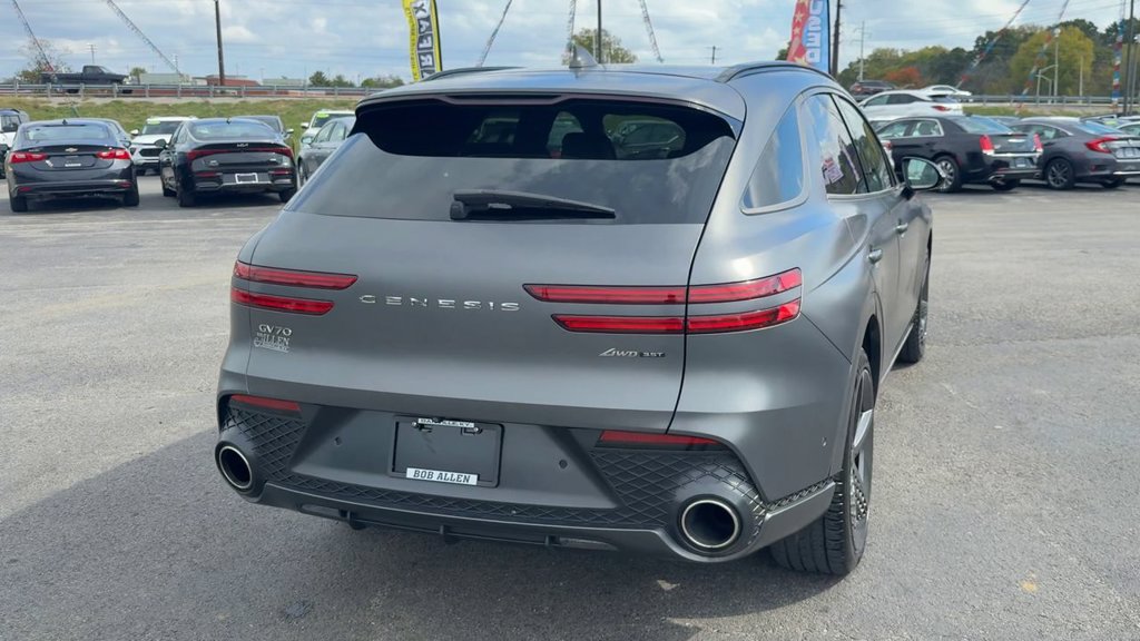 Used 2022 Genesis GV70 3.5T Sport w/ Sport Prestige Package AWD/4WD image 6