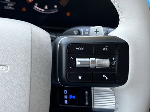 Certified 2026 Hyundai Santa Fe SE image 23