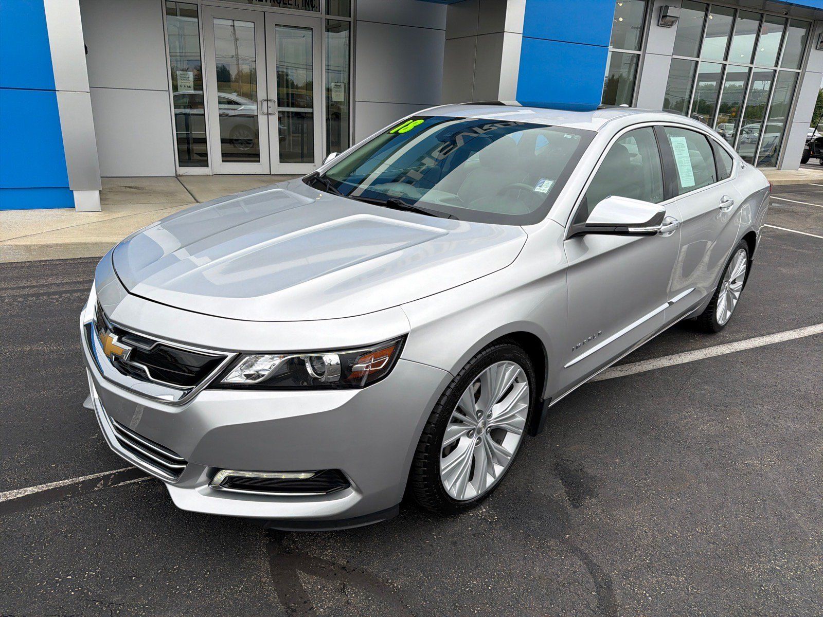 Used 2018 Chevrolet Impala Premier w/ Premier Confidence Package FWD image 8