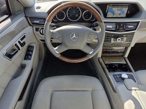 Used 2011 Mercedes-Benz E 350 Sedan image 14
