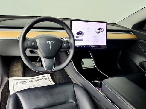 Used 2020 Tesla Model 3 Standard Range Plus RWD image 24