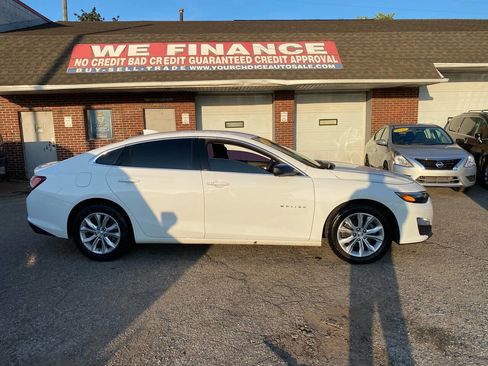 Used 2019 Chevrolet Malibu LT image 4