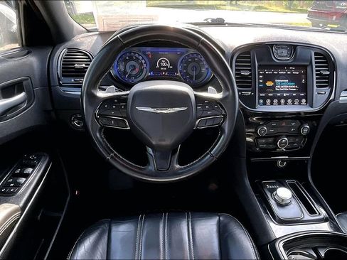 Used 2017 Chrysler 300 S AWD/4WD image 5