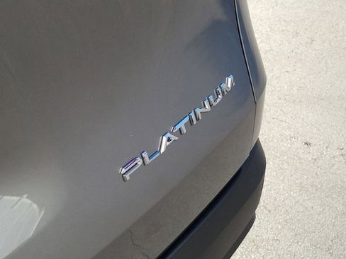 New 2026 Toyota Grand Highlander Platinum image 8