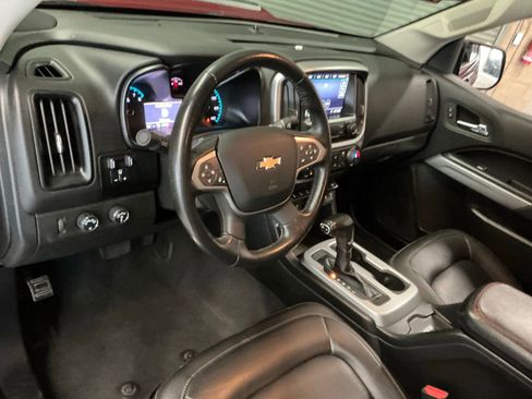Used 2019 Chevrolet Colorado ZR2 image 13