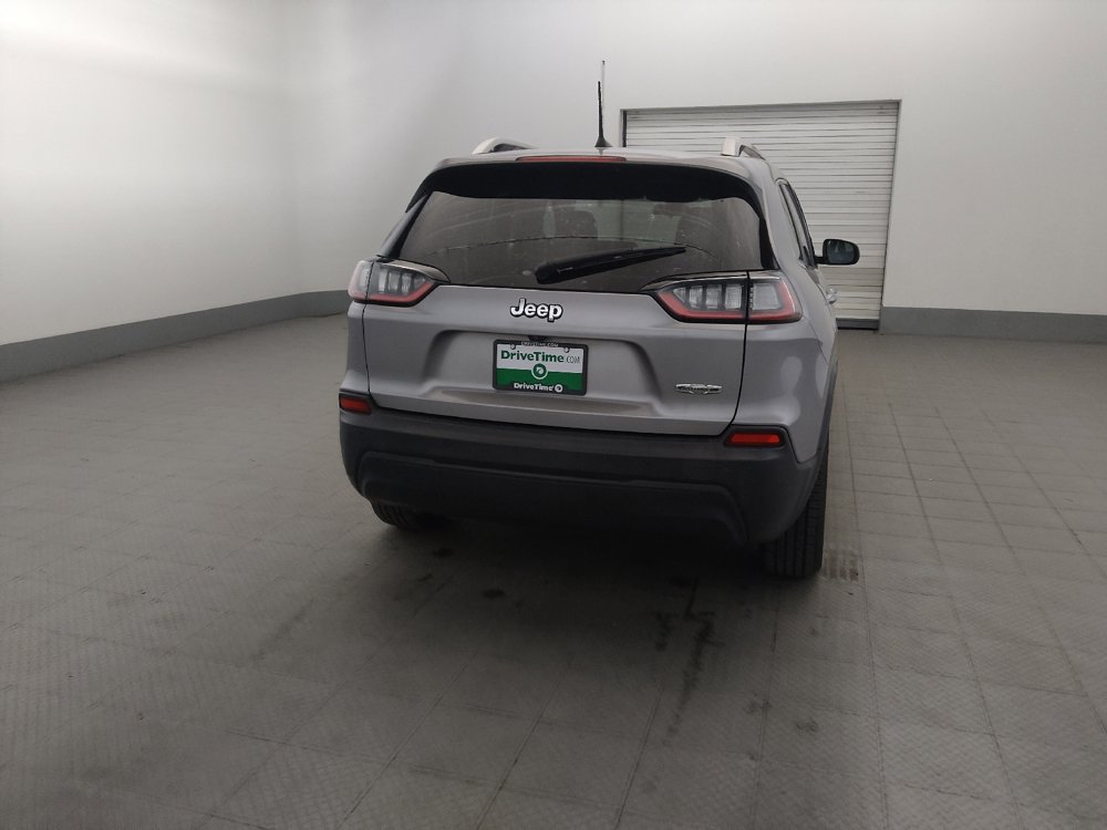 Used 2020 Jeep Cherokee Latitude Plus w/ Cold Weather Group FWD image 7