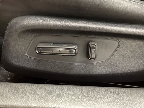 Used 2022 Honda Civic EX-L image 15