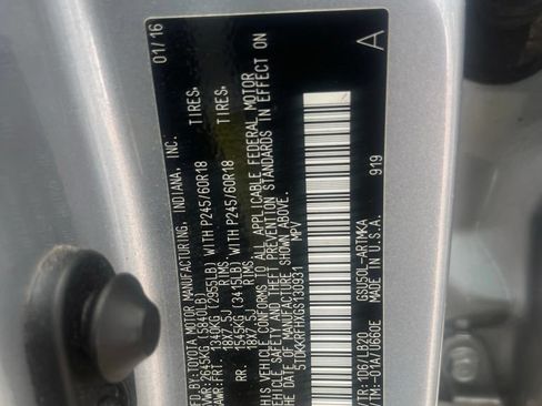 Used 2016 Toyota Highlander XLE FWD image 4