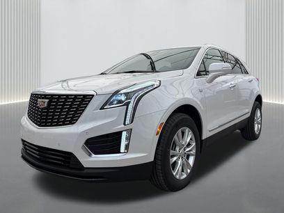 New 2025 Cadillac XT5 Luxury
