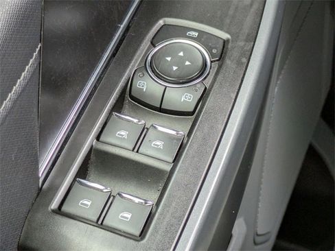 Certified 2022 Ford F150 XLT w/ Equipment Group 302A High image 24