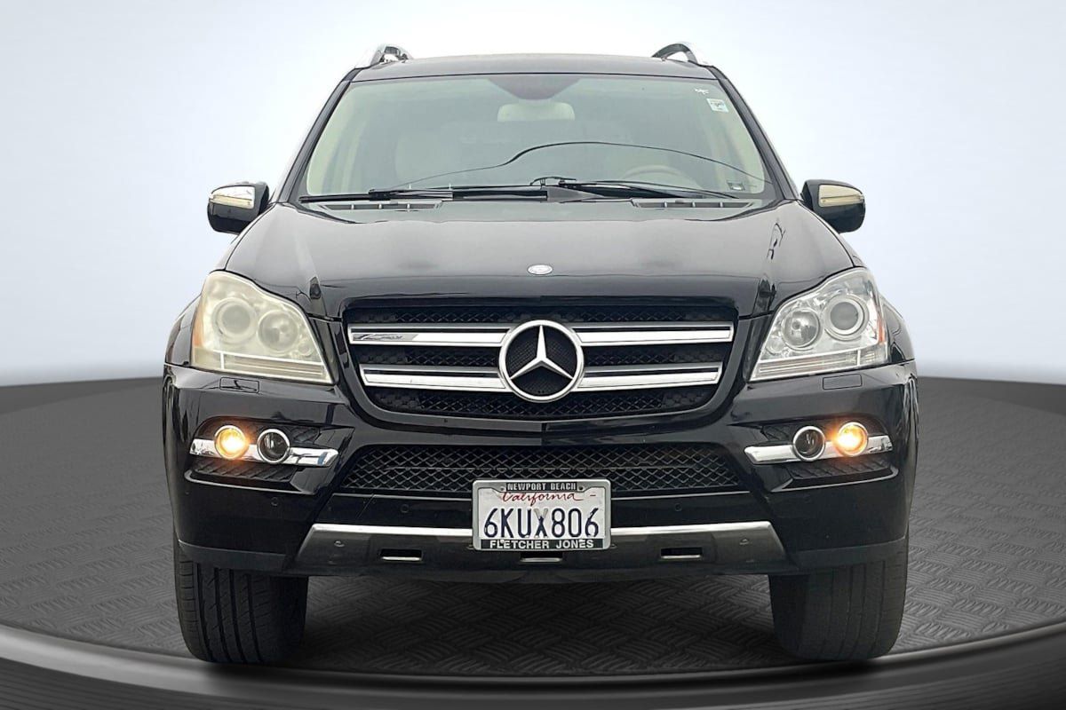 Used 2010 Mercedes-Benz GL 450 4MATIC image 3