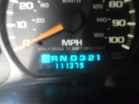 Used 2002 Chevrolet Silverado 1500 LS w/ Off-Road Skid Plate Pkg image 6